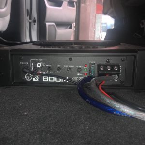 BOOM88 - 8" 200 Watts RMS Hideaway Under Seat Powered Subwoofer, Clip LED, Bass Boost, 180Âº Phase Shift